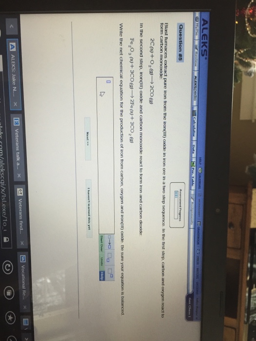 Solved Blast furnaces extract pure iron from the iron(III)