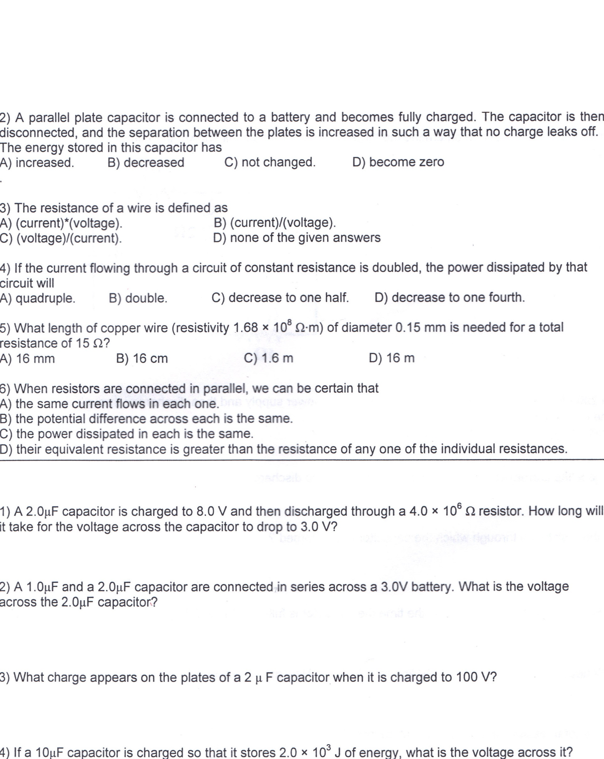 Solved A parallel plate capacitor is connected to a battery