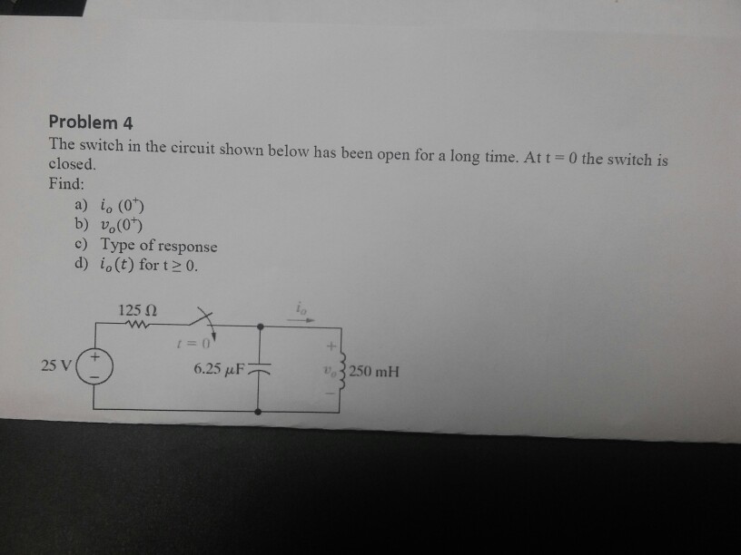 Solved Problem 4 The switch in the circuit shown below has | Chegg.com